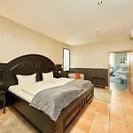 Zeltinger-hof - Des Rieslings Hotel Zeltingen-Rachtig