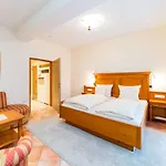 Zeltinger-hof - Des Rieslings Hotel