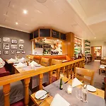 Hotel Zeltinger-hof - Des Rieslings Zeltingen-Rachtig