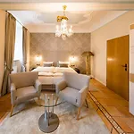 Hotel Zeltinger-hof - Des Rieslings