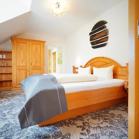 Hotel Zeltinger-hof - Des Rieslings 3*