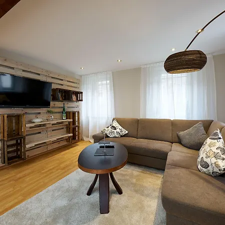 Zeltinger-hof - Des Rieslings 3* ツェルティンゲン・ラハティグ