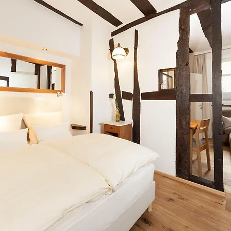 Zeltinger-hof - Des Rieslings 3*