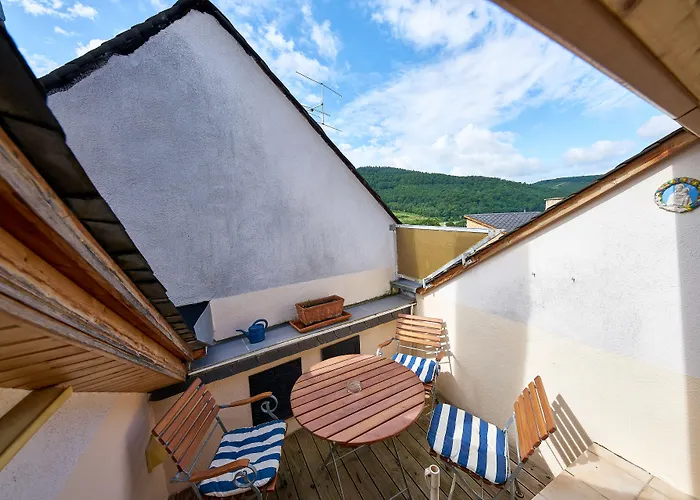 Zeltinger-hof - Des Rieslings 3* Zeltingen-Rachtig